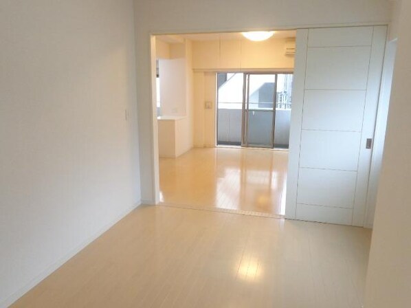 プレール・ドゥーク銀座EASTIIIの物件内観写真